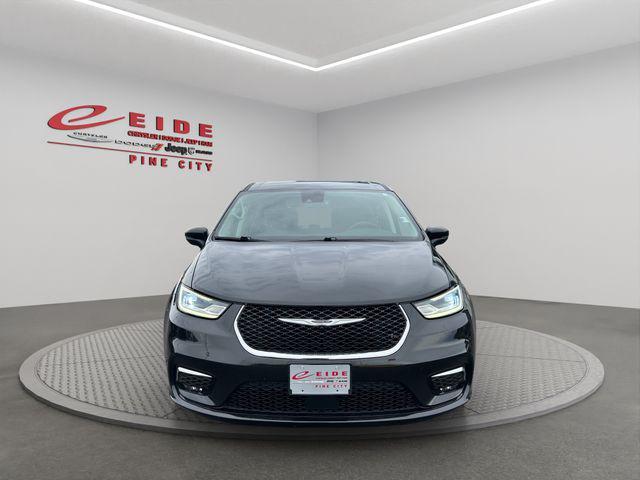 used 2023 Chrysler Pacifica car, priced at $22,850