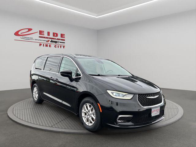 used 2023 Chrysler Pacifica car, priced at $22,850