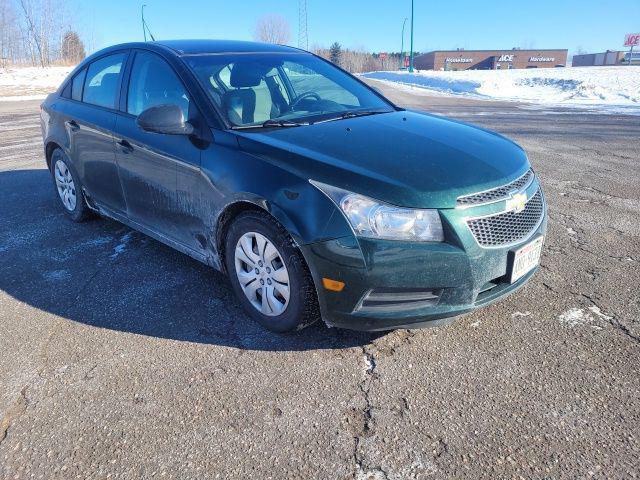 used 2014 Chevrolet Cruze car, priced at $4,000