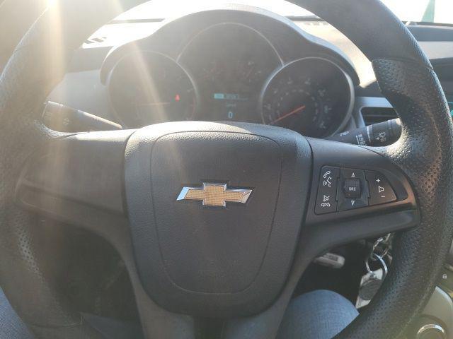 used 2014 Chevrolet Cruze car, priced at $4,000