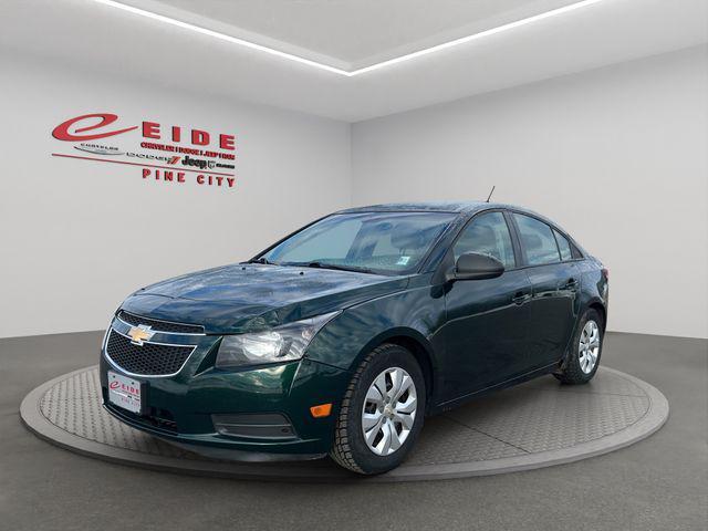 used 2014 Chevrolet Cruze car, priced at $4,000