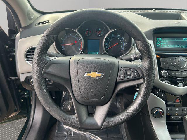 used 2014 Chevrolet Cruze car, priced at $4,000
