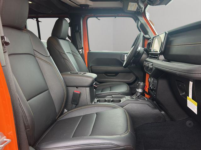 new 2025 Jeep Wrangler car, priced at $63,633
