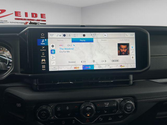 new 2025 Jeep Wrangler car, priced at $63,633