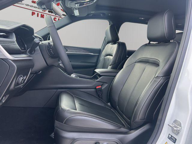 new 2025 Jeep Grand Cherokee car, priced at $46,851