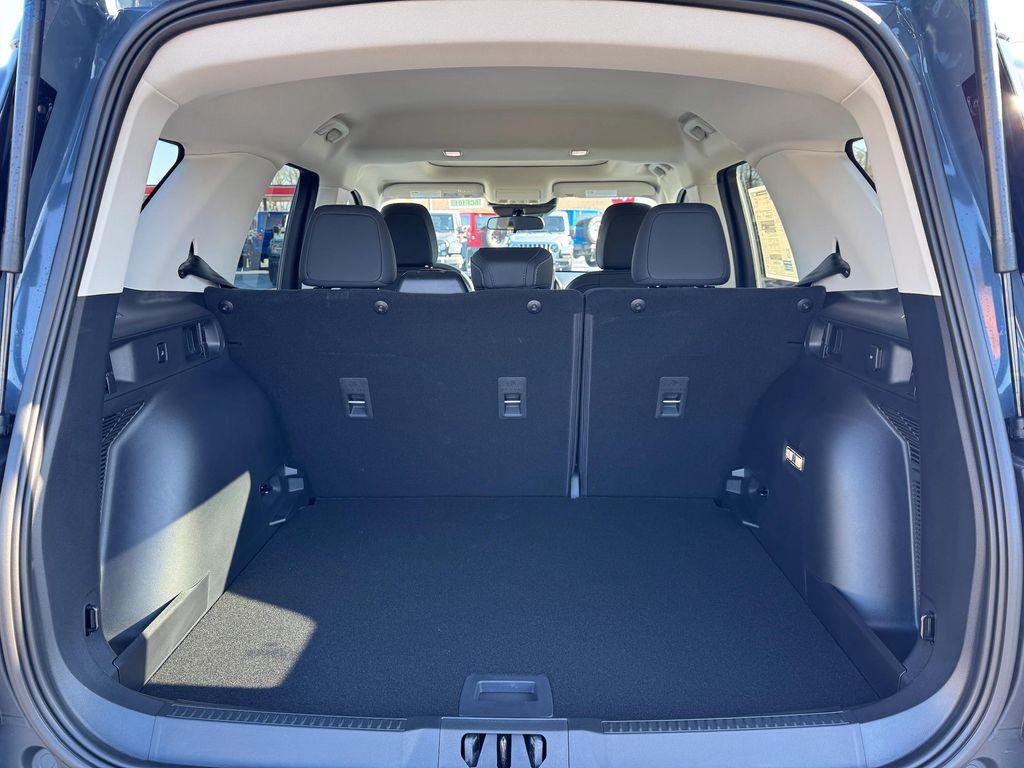 new 2025 Ford Bronco Sport car, priced at $35,471