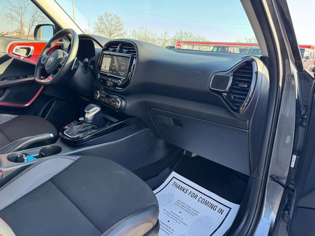 used 2021 Kia Soul car, priced at $21,999