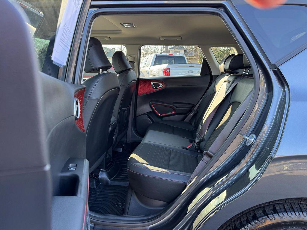 used 2021 Kia Soul car, priced at $21,999