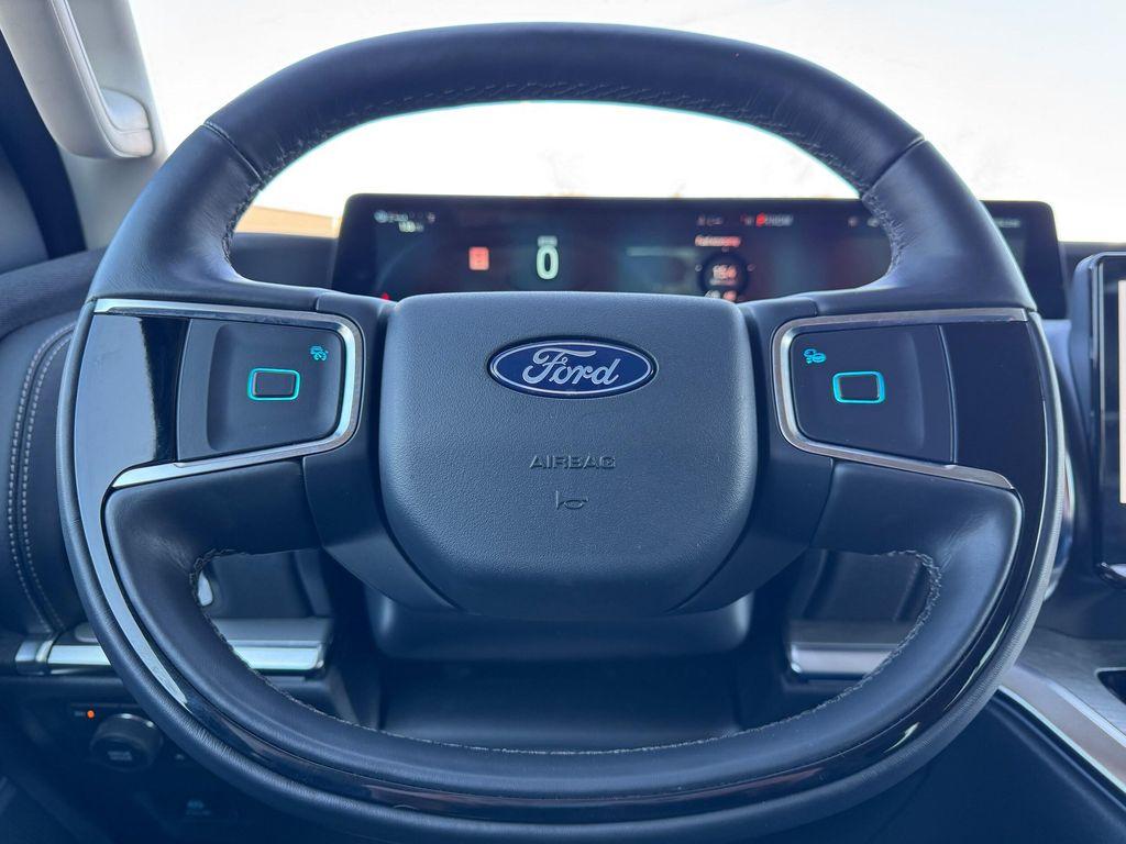 used 2025 Ford Expedition Max car, priced at $76,998