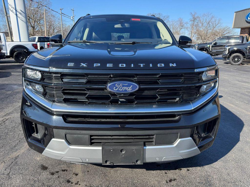 used 2025 Ford Expedition Max car, priced at $76,998
