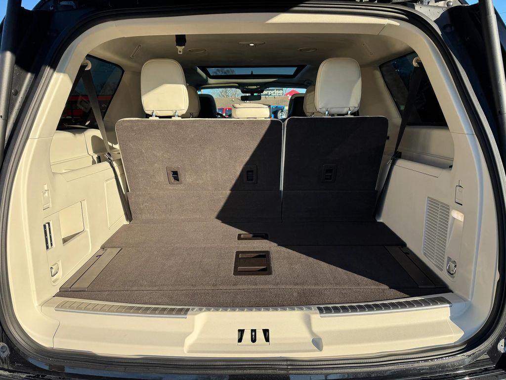 used 2023 Lincoln Navigator car, priced at $66,995