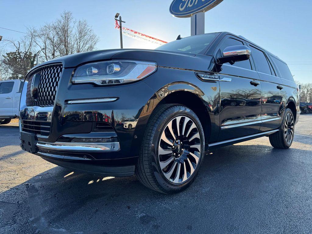 used 2023 Lincoln Navigator car, priced at $66,995