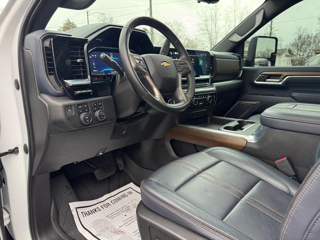 used 2024 Chevrolet Silverado 2500 car, priced at $78,999
