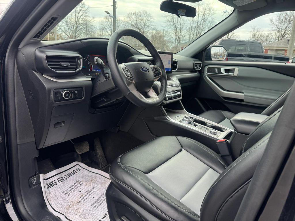 used 2023 Ford Explorer car, priced at $34,999