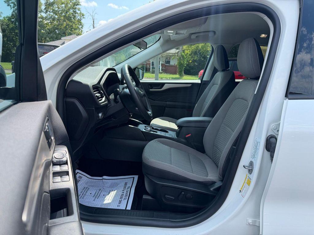 used 2022 Ford Escape car, priced at $25,068