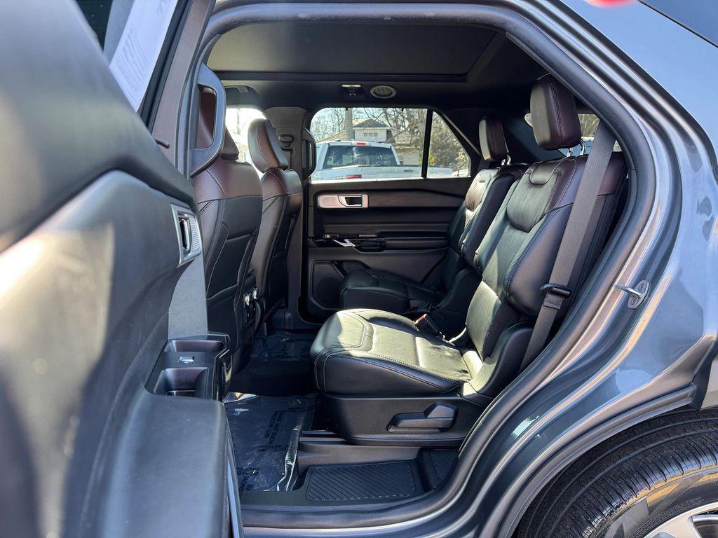 used 2021 Ford Explorer car, priced at $33,159