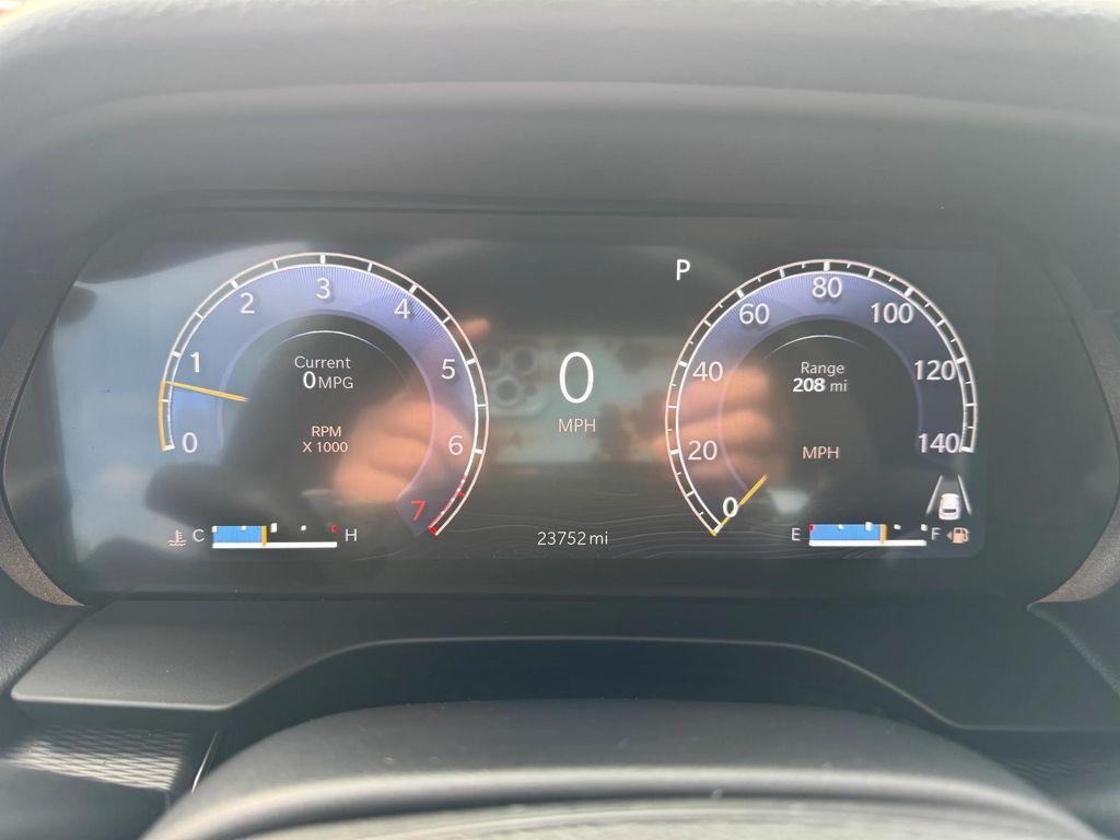 used 2024 Jeep Grand Cherokee car, priced at $35,998