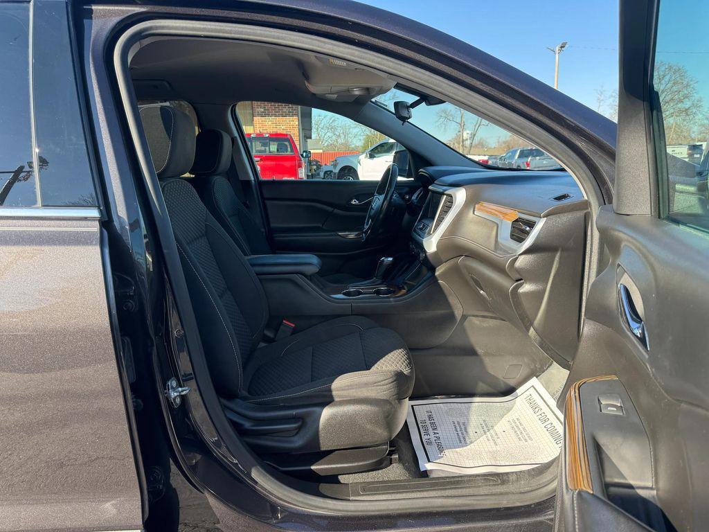 used 2018 GMC Acadia car