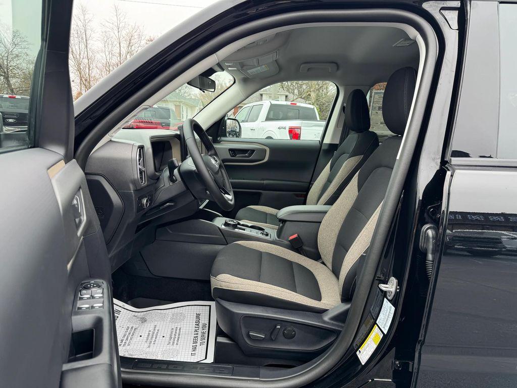 new 2025 Ford Bronco Sport car, priced at $34,161