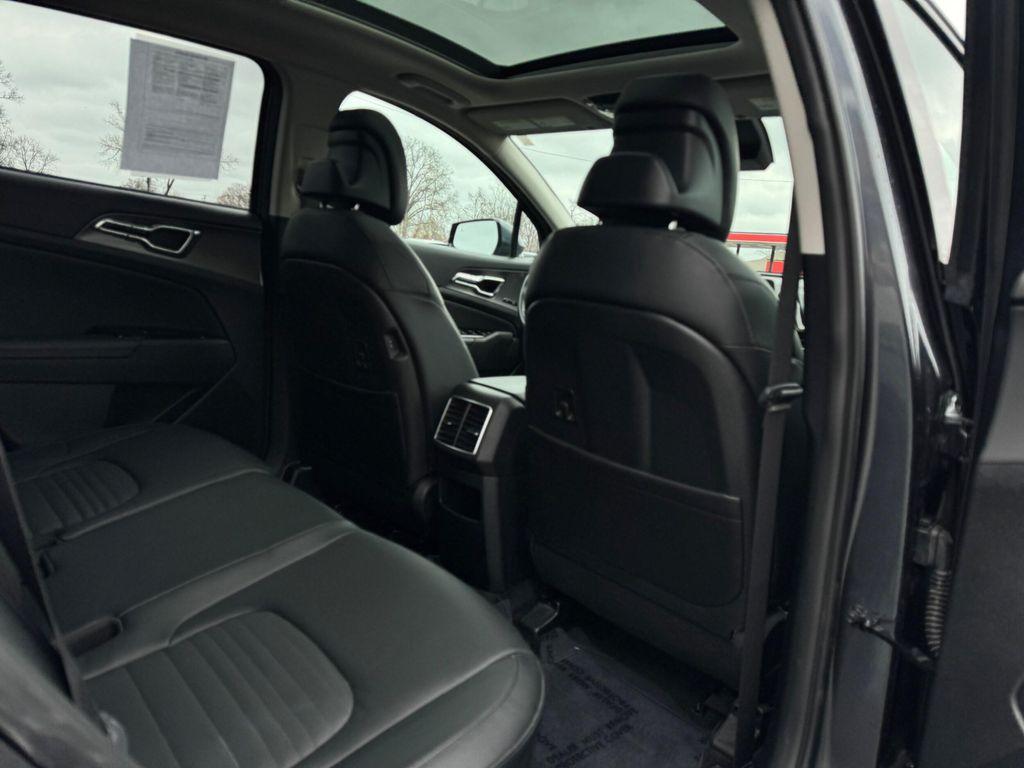 used 2023 Kia Sportage car, priced at $32,998