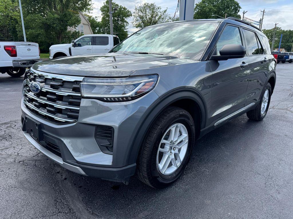 used 2025 Ford Explorer car, priced at $40,095