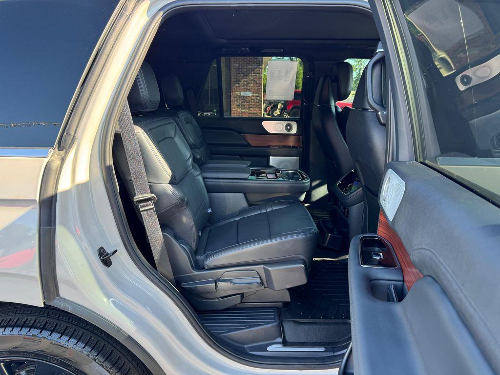 used 2024 Lincoln Navigator car, priced at $71,998