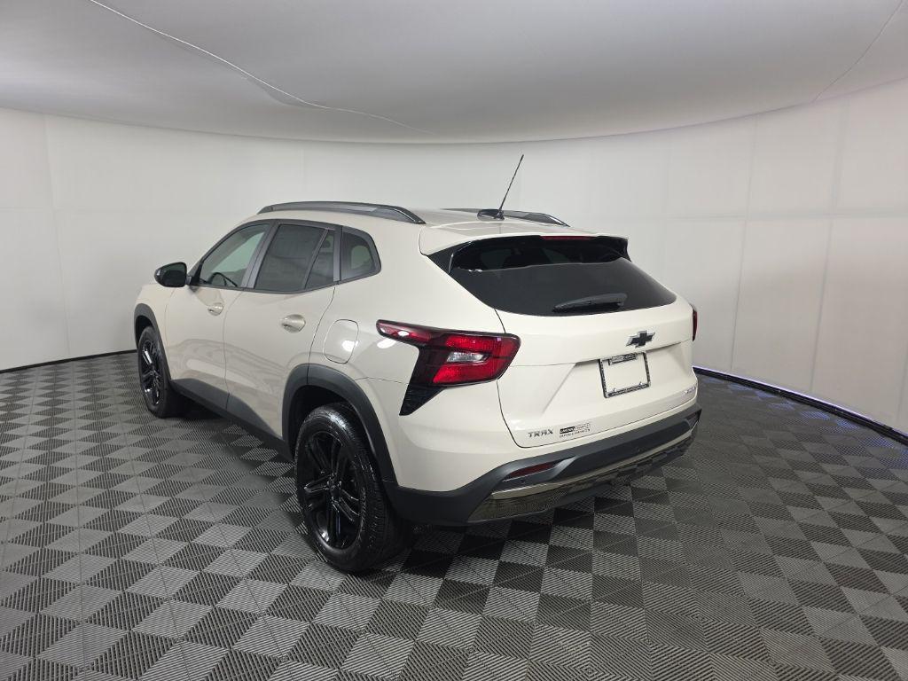 new 2026 Chevrolet Trax car, priced at $28,636