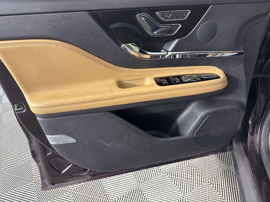 used 2023 Lincoln Corsair car, priced at $32,740