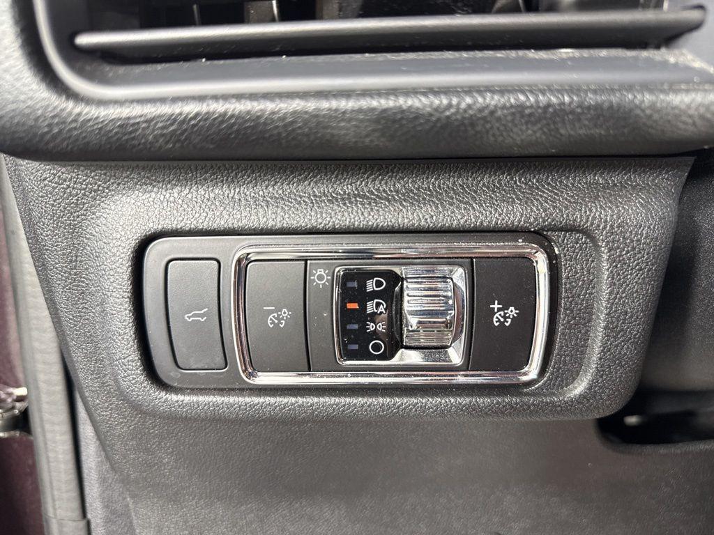 used 2023 Lincoln Corsair car, priced at $32,740