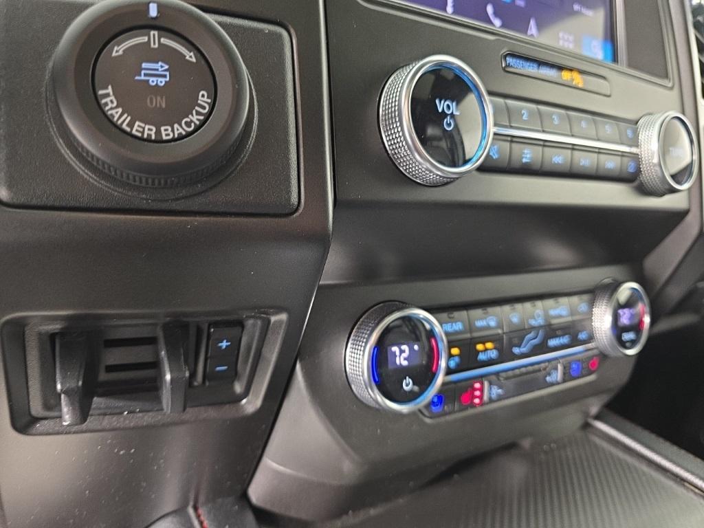 used 2019 Ford Expedition car, priced at $21,976