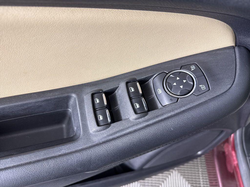 used 2021 Ford Edge car, priced at $17,411