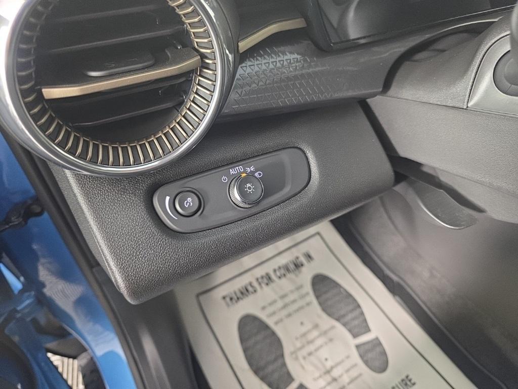 new 2026 Chevrolet Trax car, priced at $28,125