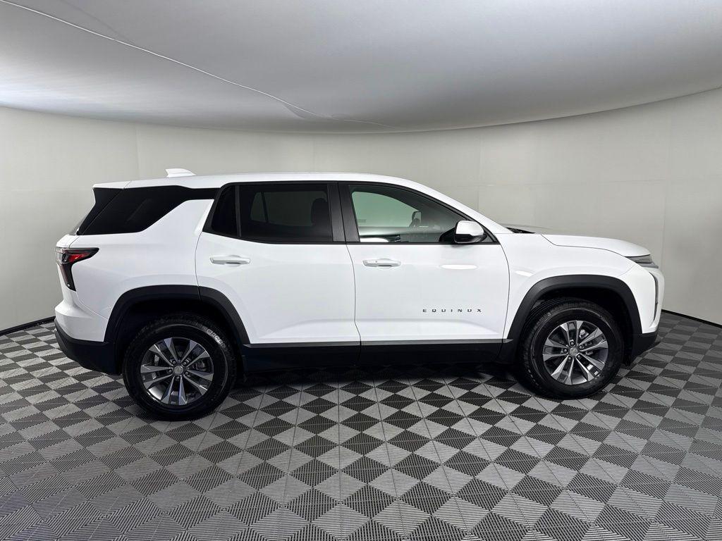 new 2026 Chevrolet Equinox car, priced at $35,096