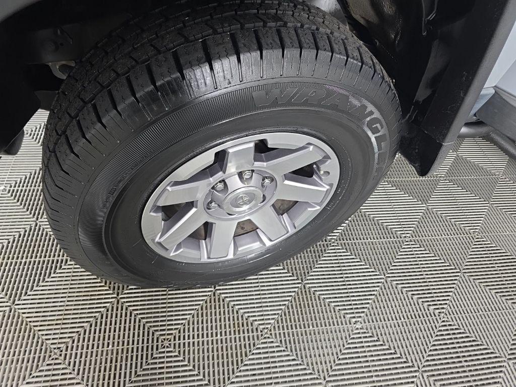 used 2014 Toyota FJ Cruiser car, priced at $26,309