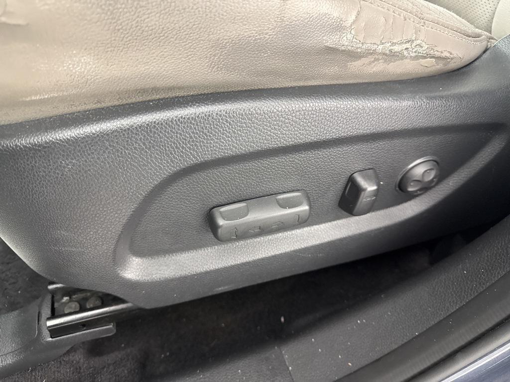 used 2018 Hyundai Santa Fe car, priced at $16,480