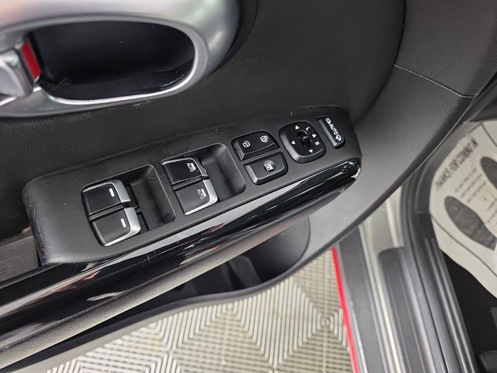 used 2019 Kia Soul car, priced at $10,383