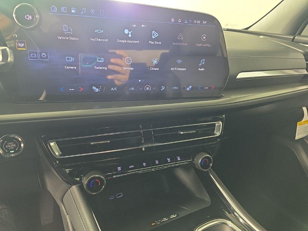 new 2026 Chevrolet Traverse car, priced at $43,420