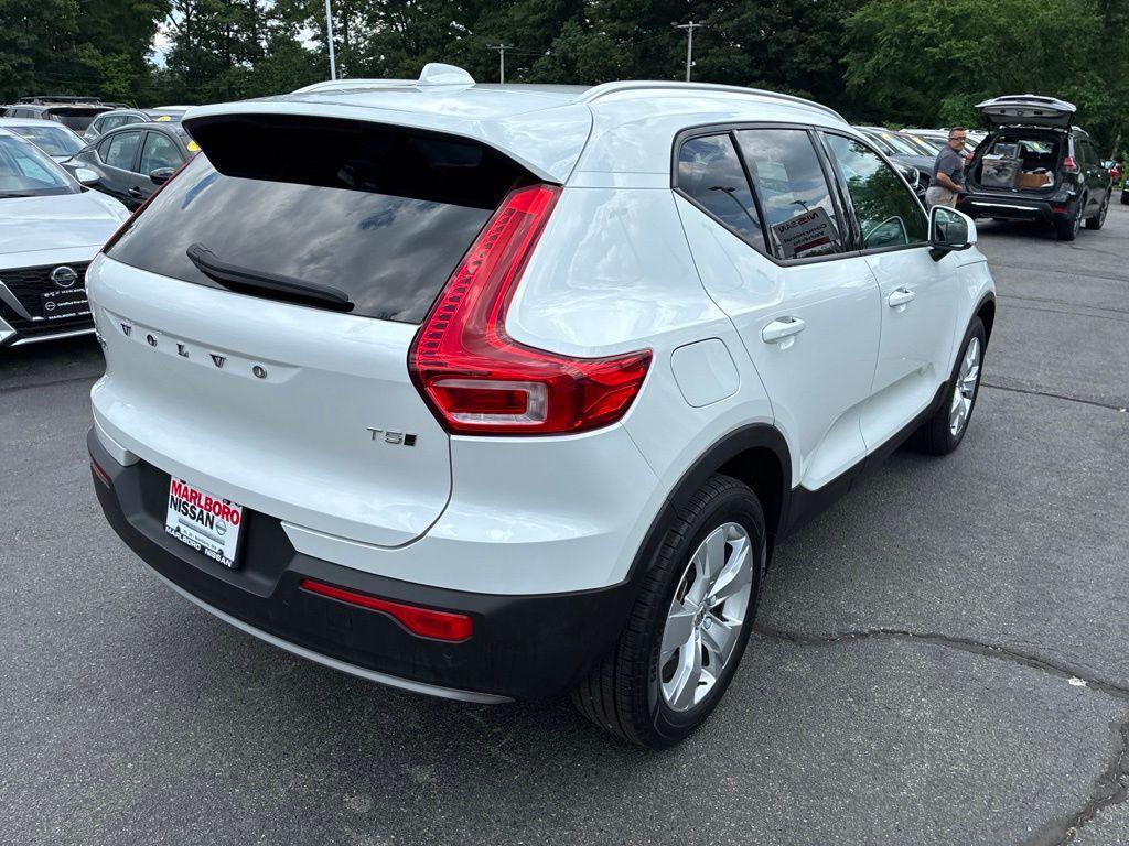 used 2022 Volvo XC40 car, priced at $22,344