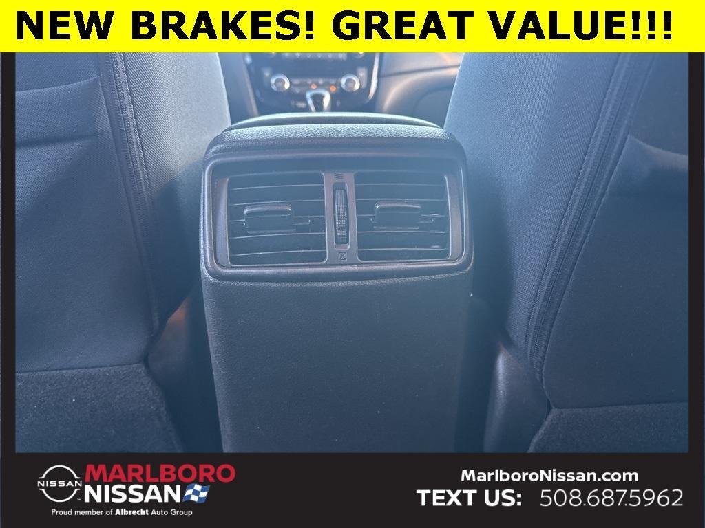 used 2017 Nissan Rogue car, priced at $10,550