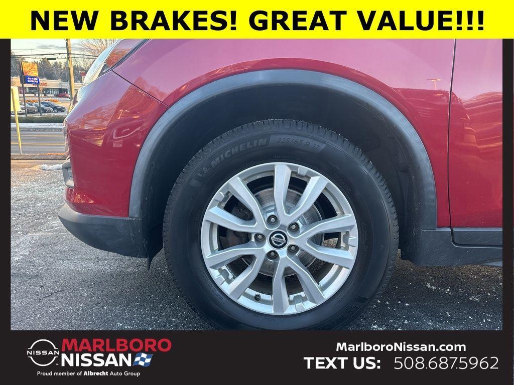 used 2017 Nissan Rogue car, priced at $10,550
