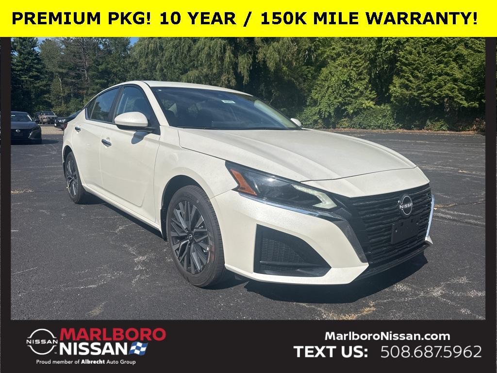 new 2025 Nissan Altima car, priced at $30,750