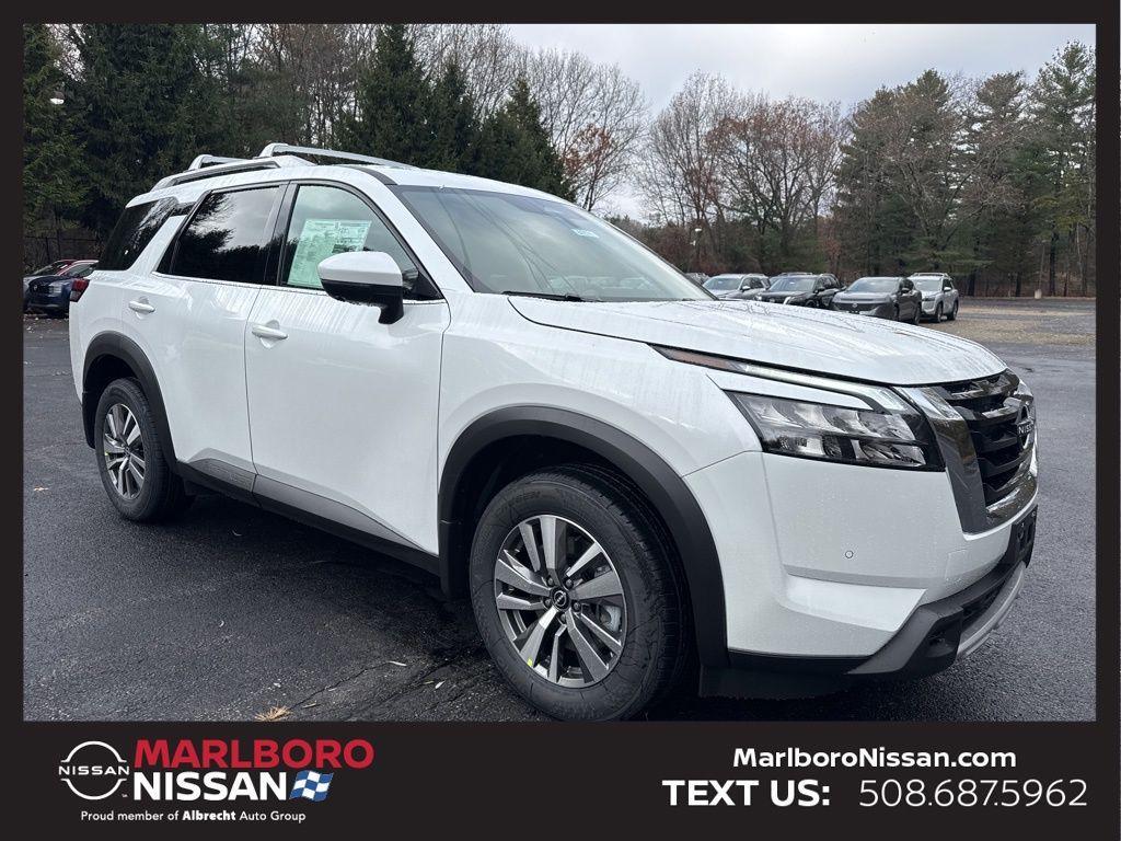 new 2025 Nissan Pathfinder car, priced at $38,600