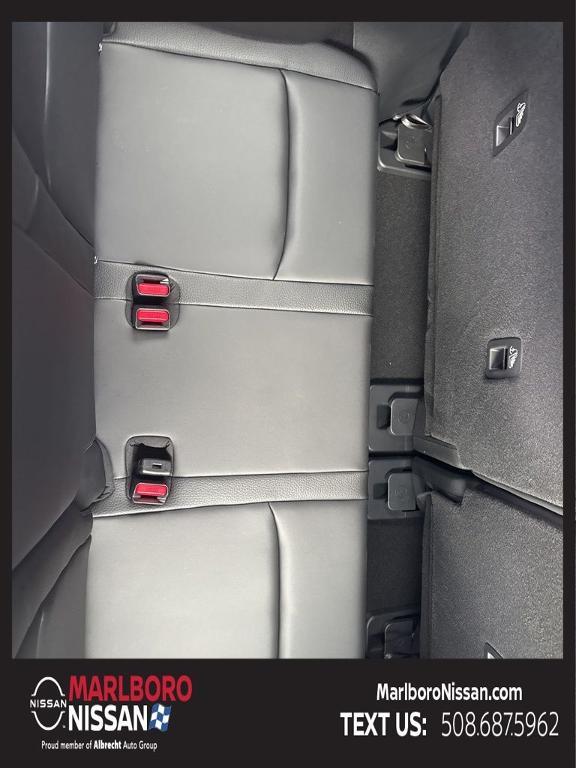 new 2025 Nissan Pathfinder car, priced at $38,600