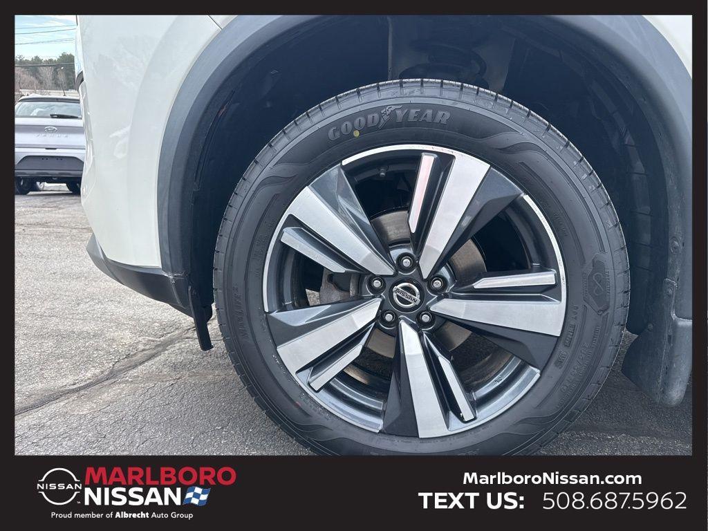 used 2021 Nissan Rogue car, priced at $21,990