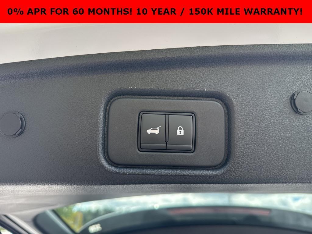 new 2025 Nissan Pathfinder car, priced at $38,237