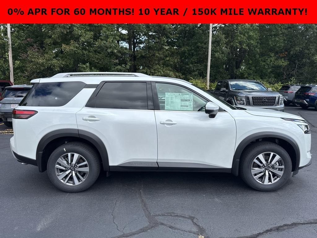 new 2025 Nissan Pathfinder car, priced at $38,237