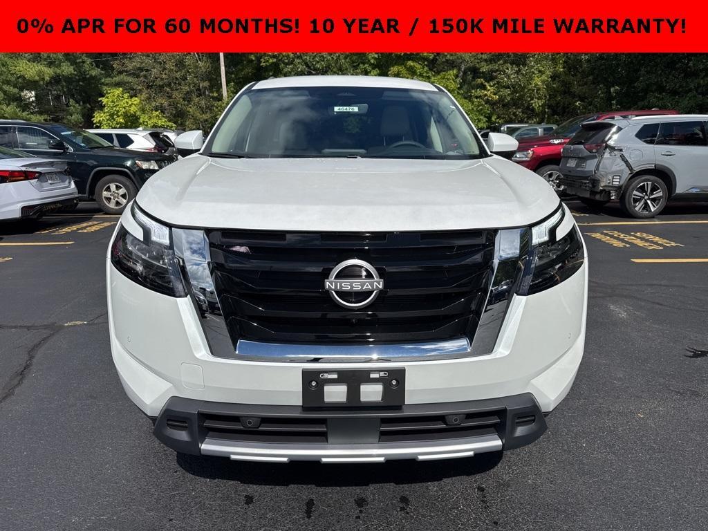 new 2025 Nissan Pathfinder car, priced at $38,237