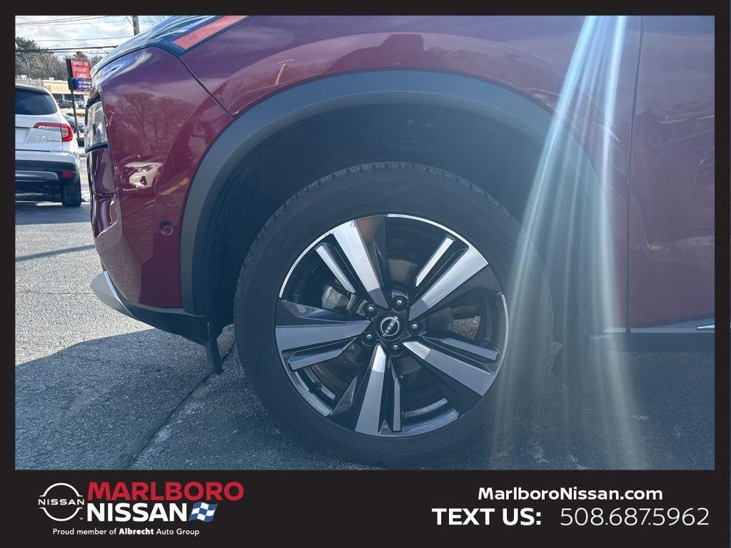 used 2023 Nissan Rogue car, priced at $25,208