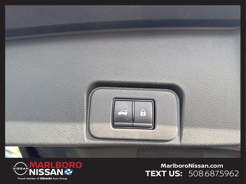 used 2023 Nissan Rogue car, priced at $25,208