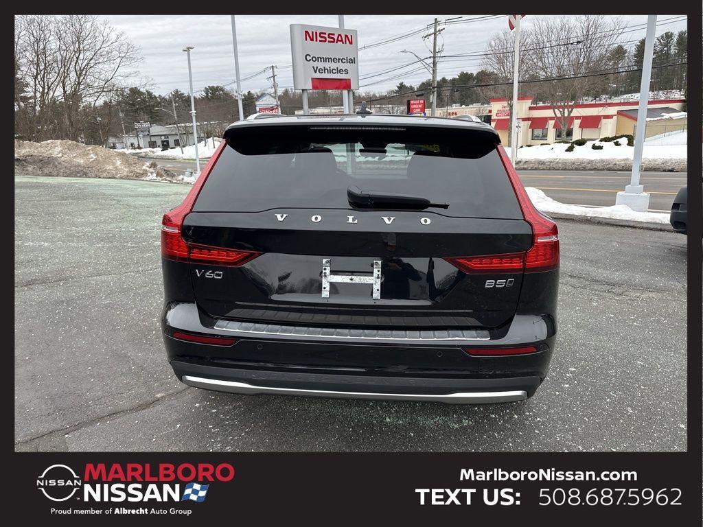 used 2024 Volvo V60 Cross Country car, priced at $38,490